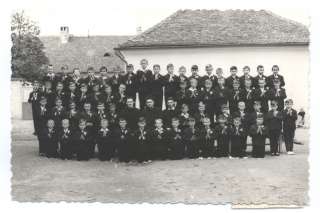 022 Elsőáldozó fiúk - 1965. ápr. 14..jpg